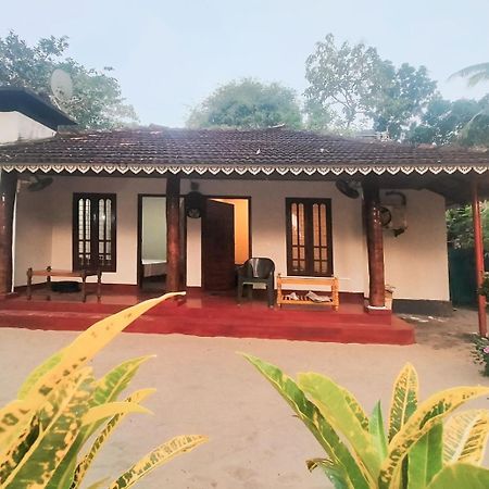 Marrari Felix Home Alappuzha Exterior photo